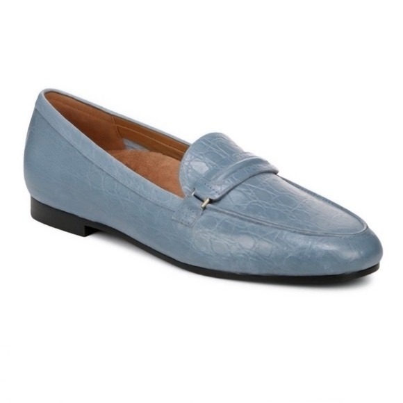 Vionic Newport Loafers Vintage Blue Hazy Womens Shoe Size 10
